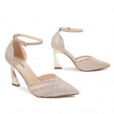 Chic mid-heeled wedding shoes