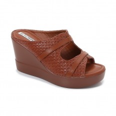 Wedge shoes with a modern...
