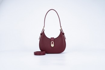 AA012310122, handbag with a...