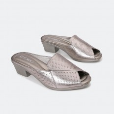 xq1290 Comfortable heel...