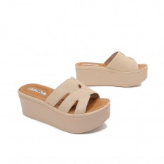 Comfortable women's wedge...