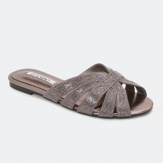 Slippers with a small...
