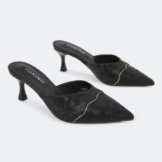HXQB29 Patterned heel...