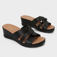 OR628 Rocky slippers are...