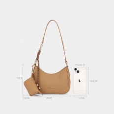 AA012412168 a stylish and...