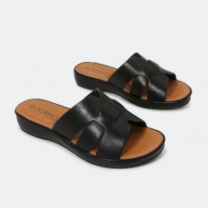 Medical slippers with a...