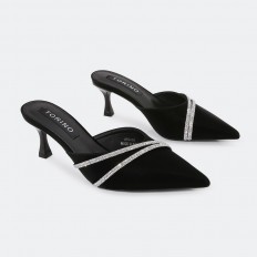 HXQ456 Closed toe heeled...