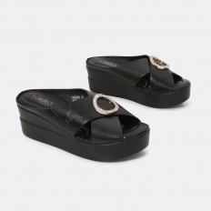 OR606 Wedge heel slippers...