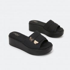 OR607  Rocky heel slippers...