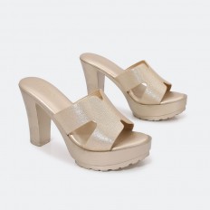 OXQC10 Comfortable platform...