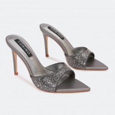 QXQ1854 high-heeled shoes...