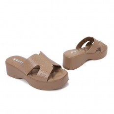 X-shaped heeled wedges with...