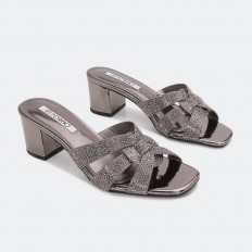 slipper with heel embossed...