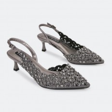 ZSQ610 Sandals with short...