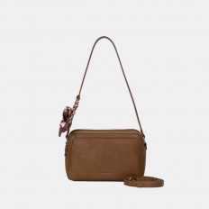 AA012412034 A small,...