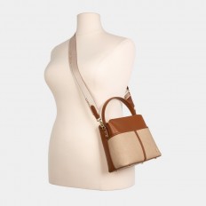 AA012502016 Stylish women's...