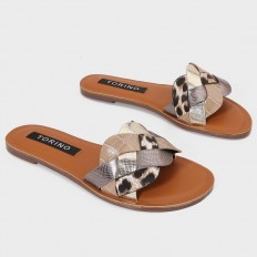 ZX2905 Flat slippers with a...