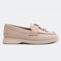 Comfy stylish girls' shoes...