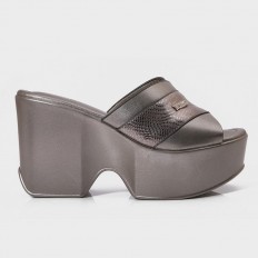 OR621 wedge heel slippers...