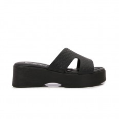 X-shaped heeled wedges with...