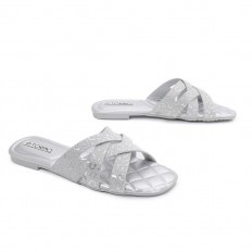 Shiny flat slippers with a...