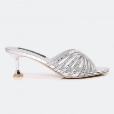 Chic and modern heel...