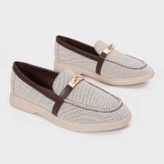 ON163 Blarina Torino with a...