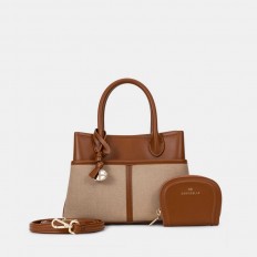 AA012502024 medium-sized...