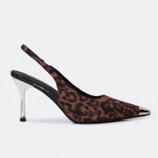 Silver-toed heeled sandal