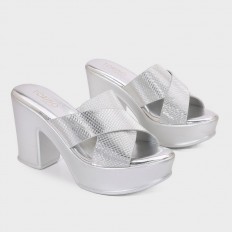 OXQ1863 platform slippers...