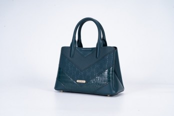 AA012401107 حقيبة ذات تصميم...