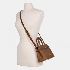 AA012412152 A bag with an...