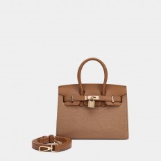 BX012412111 A trendy bag...