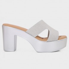 Comfortable platform heel...