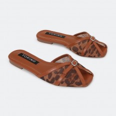 ZX2903 Flat slippers with a...