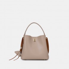 AA012505188  حقيبة عصرية فخمة