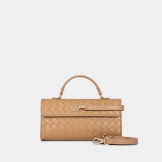 JF012509098 Medium-sized...