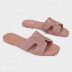 OX2853 Flat slippers with a...