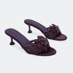 ZXQ1912 Heels adorned with...