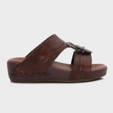 KBML941 Boys' flat slippers...