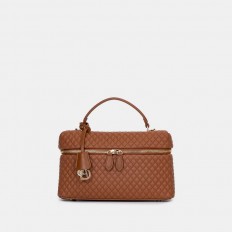 AA012504057 Luxurious bag...