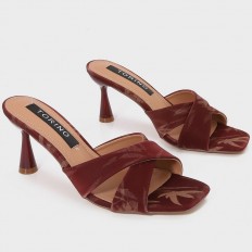 QXQ1835 نعال كعب بنقشة مميزة