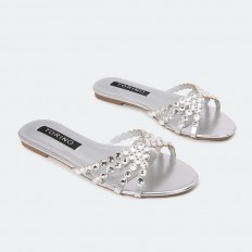 نعال فلات مزين بحبات...