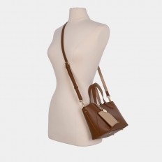 AA012501001 a bag made of...