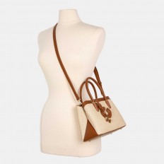 AA012503223 medium-sized...