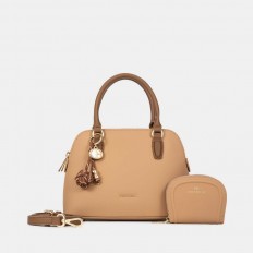 AA012503228 Women's bag...