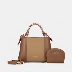 AA012510339 Small bag with...