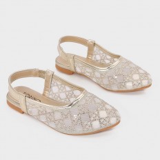 GML954Girls sandals with a...