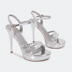 Stylish platform sandals...