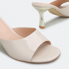 Soft casual heeled women's...